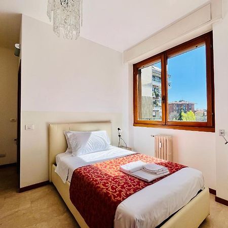 Green Guest House Μιλάνο Εξωτερικό φωτογραφία